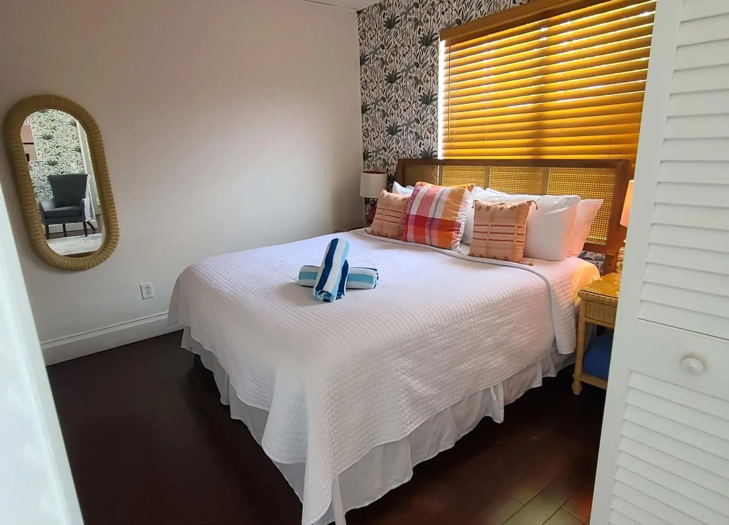 Duval Street Suite W Parking And Heated Pool Key West