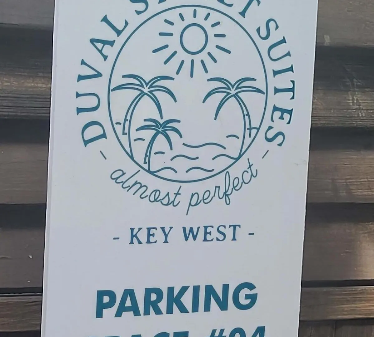 Duval Street Suite W Parking And Heated Pool Key West