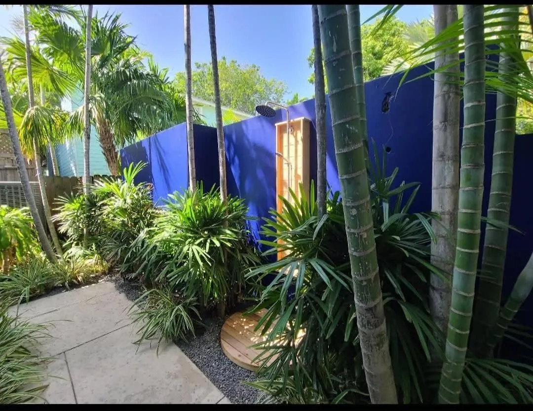 Duval Street Suite W Parking And Heated Pool Key West